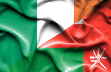 Umman ve İrlanda bayrağı sallayarak