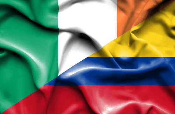 コロンビア、アイルランドの旗を振っています。 — ストック写真