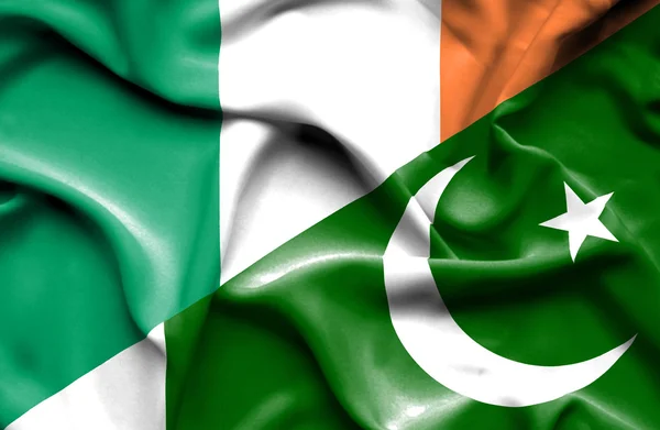 Waving flag of Pakistan and Ireland — Stock Photo, Image