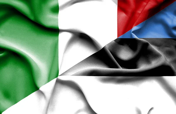 Флаг Эстонии и Италии — стоковое фото