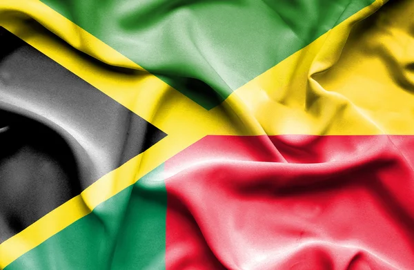Bandeira acenando de Benin e Jamaica — Fotografia de Stock