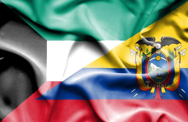 에콰도르와 쿠웨이트의 국기를 흔들며 — 스톡 사진