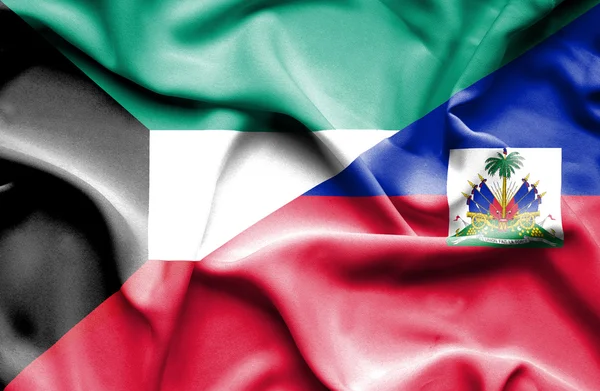 ハイチとクウェートの旗を振っています。 — ストック写真