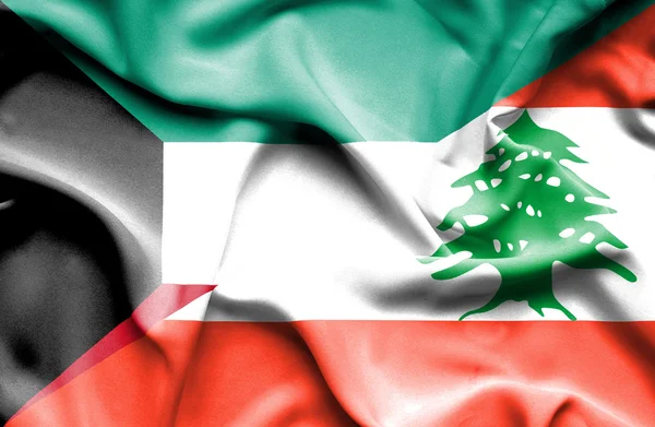 Wapperende vlag van Libanon en Koeweit — Stockfoto