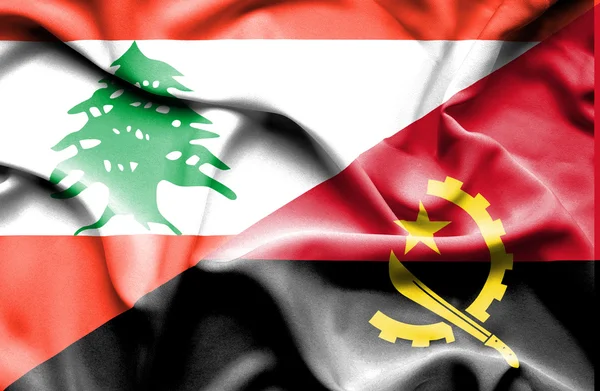 アンゴラとレバノンの旗を振ってください。 — ストック写真