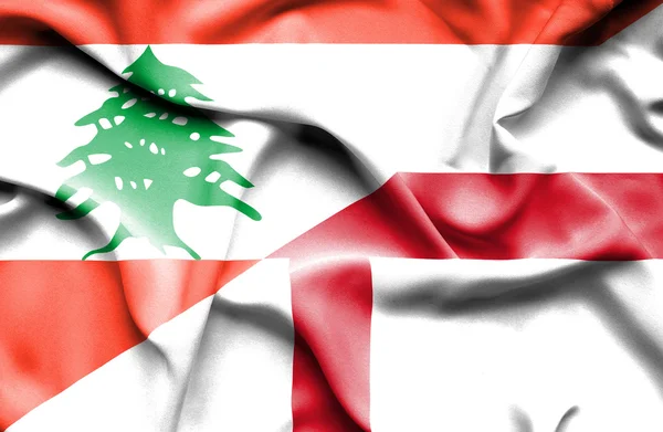 Wapperende vlag van Engeland en Libanon — Stockfoto