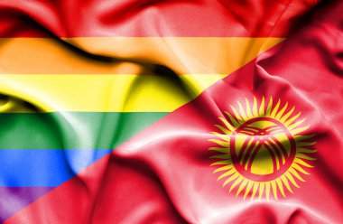 Kırgızistan ve Lgbt bayrağı sallayarak