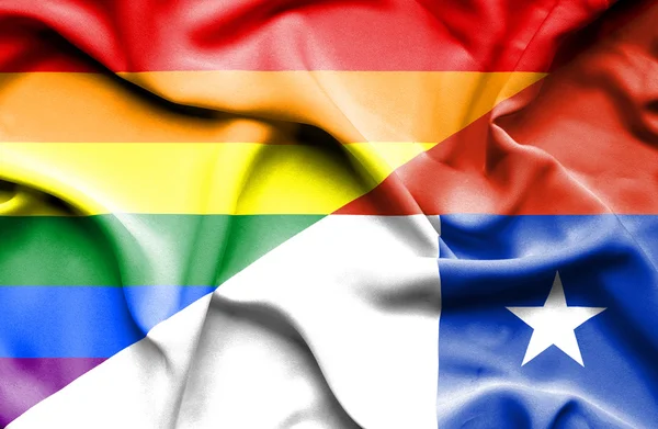 Machać flaga Chile i Lgbt — Zdjęcie stockowe