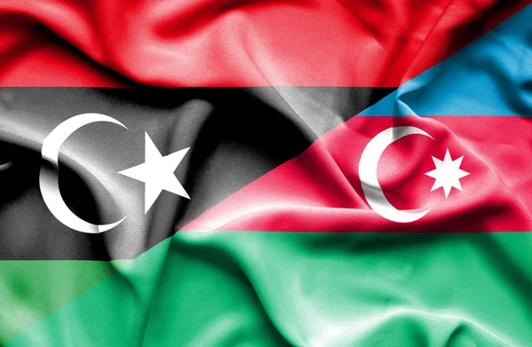 Fahne von Azerbajan und Litauen schwenkend — Stockfoto