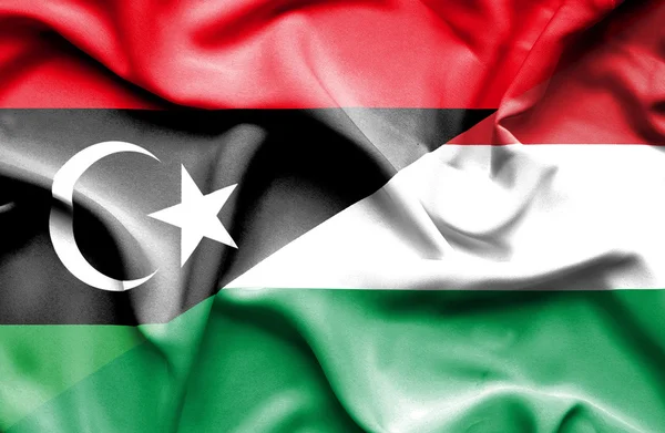 ハンガリー ・ リビアの旗を振っています。 — ストック写真