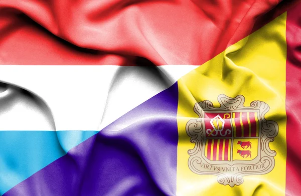 Mávání vlajkou Andorry a Lucembursko — Stock fotografie