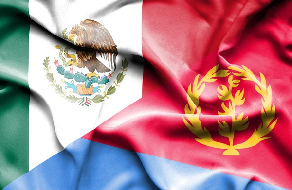 Ondeando la bandera de Eritrea y México — Foto de Stock