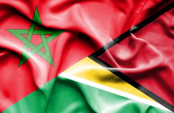 Bandeira acenando da Guiana e Marrocos — Fotografia de Stock