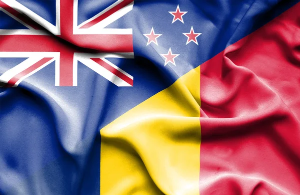 乍得和新西兰那飘扬的旗帜 — 图库照片