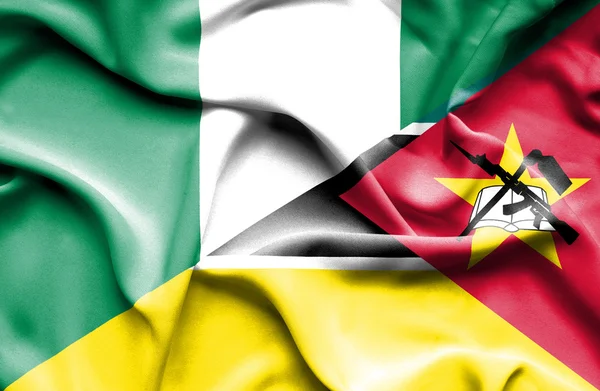 モザンビーク、ナイジェリアの旗を振っています。 — ストック写真
