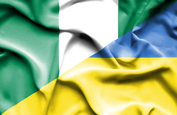 乌克兰和尼日利亚那飘扬的旗帜 — 图库照片