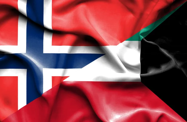 Bandera ondeante de Kuwait y Noruega — Foto de Stock