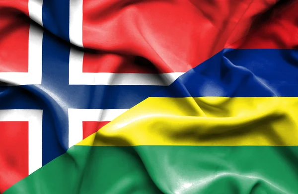 Viftande flagga mauritius och Norge — Stockfoto