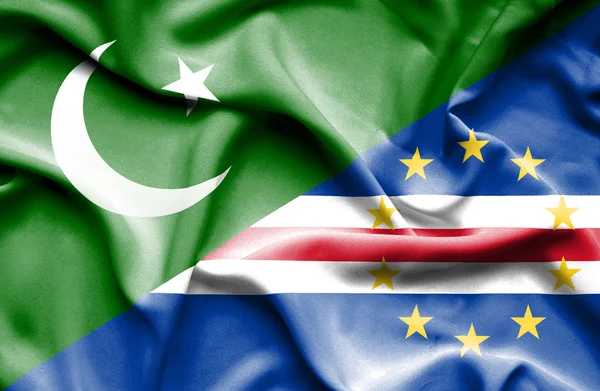 Bandiera sventolante di Capo Verde e Pakistan — Foto Stock