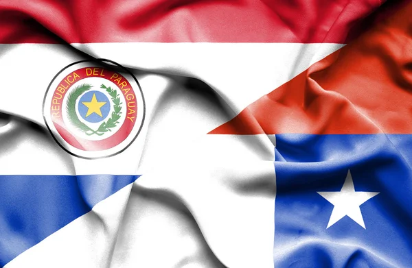 Wapperende vlag van Chili en paraguay — Stockfoto