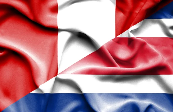 Bandera ondeante de Costa Rica y Perú — Foto de Stock