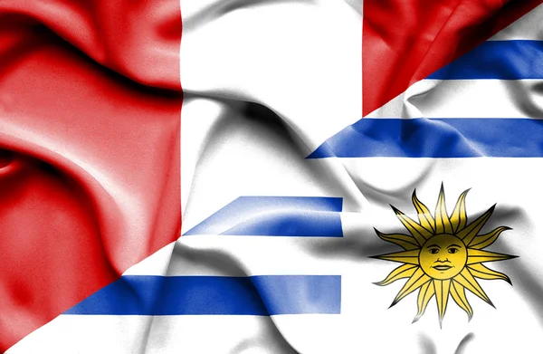 Bandera ondeante de Uruguay y Perú —  Fotos de Stock