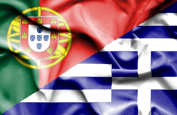 Grekland och portugal viftande flagga — Stockfoto