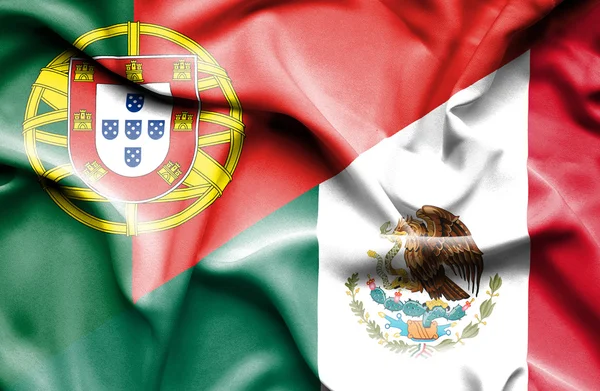 Mexiko och portugal viftande flagga — Stockfoto