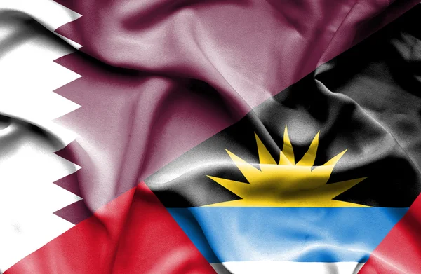 Bandera ondeante de Antigua y Barbuda y Qatar —  Fotos de Stock