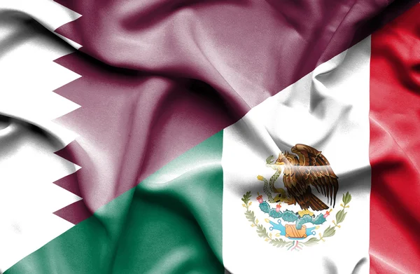 Drapeau agitant du Mexique et du Qatar — Photo