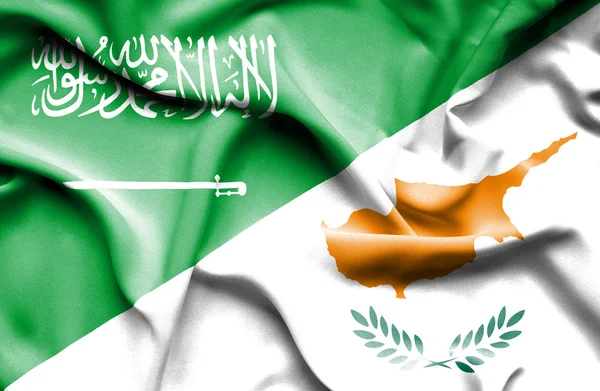 キプロス、サウジアラビアの旗を振っています。 — ストック写真