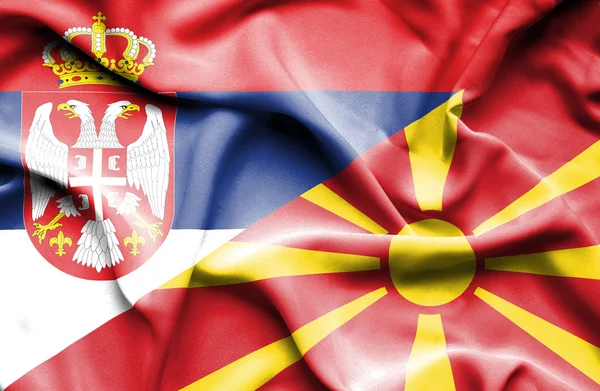 Bandiera sventolante di Macedonia e Serbia — Foto Stock
