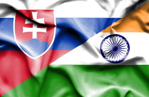 Flagge Indiens und der Slowakei schwenken — Stockfoto