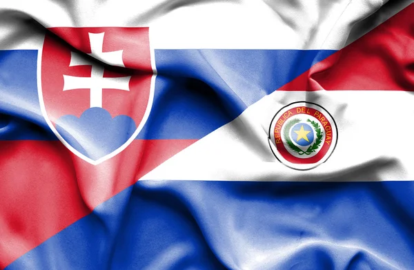 Viftande flagga paraguay och Slovakien — Stockfoto