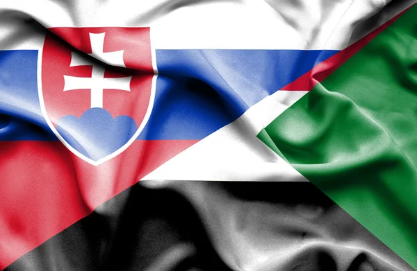 Bandeira ondulada do Sudão e Eslováquia — Fotografia de Stock