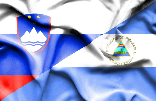 Bandeira da Nicarágua e da Eslovénia — Stock fotografie