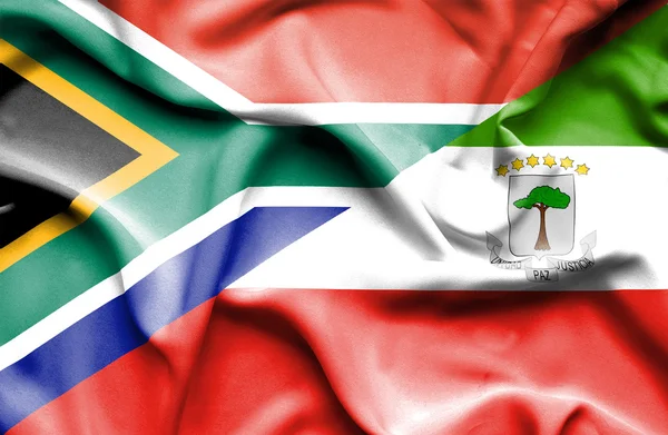Vlající vlajka Rovníkové giuinea a Jižní Afrika — Stock fotografie