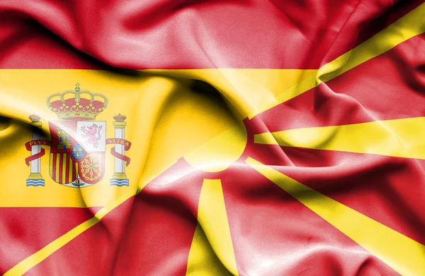 Wapperende vlag van Macedonië en Spanje — Stockfoto