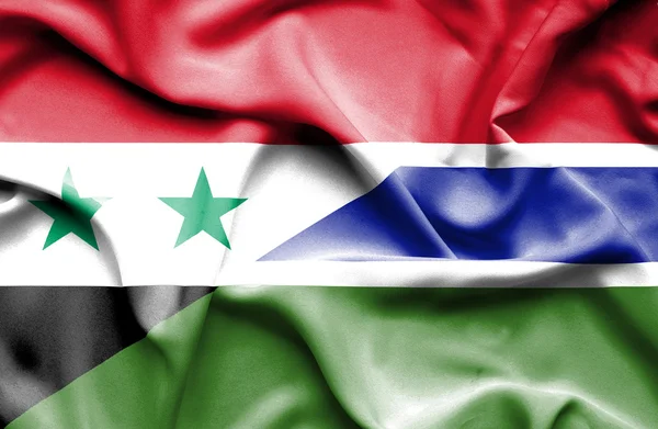 Wapperende vlag van gambia en Syrië — Stockfoto