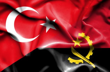 angola ve Türk bayrağı sallayarak 