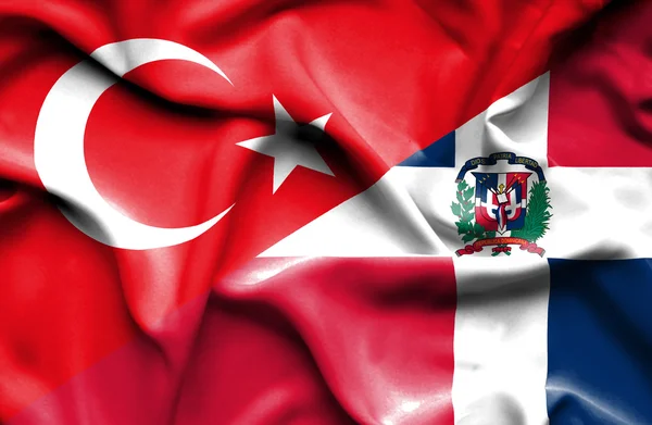 Sventolando bandiera della Repubblica Dominicana e della Turchia — Foto Stock