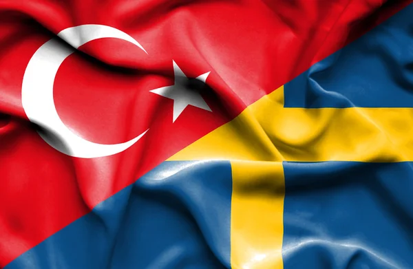 Bandeira ondulada da Suécia e Turquia — Fotografia de Stock