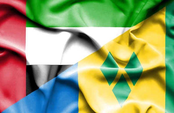 Флаг Сент-Винсента и Гренадин и ОАЭ — стоковое фото