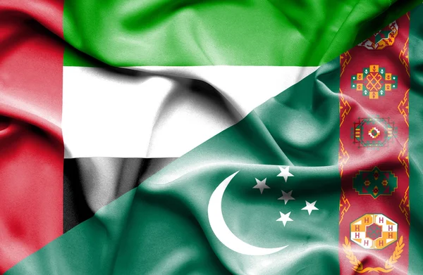 Bandiera sventolante del Turkmenistan e degli Emirati Arabi Uniti — Foto Stock