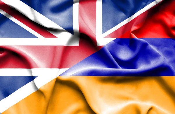 Flagge von Armenien und Großbritannien schwenkend — Stockfoto