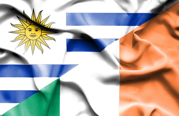 Drapeau de l'Irlande et de l'Uruguay — Photo