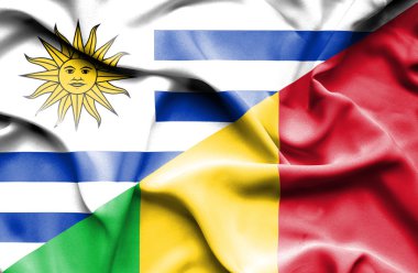 mali ve uruguay bayrağı sallayarak