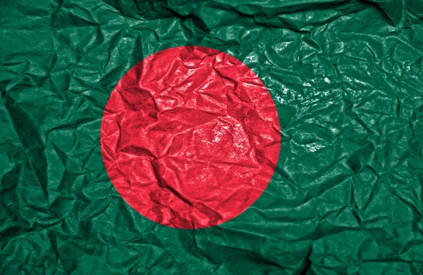 Bangladesh vintage vlag op oude verfrommeld papier achtergrond — Stockfoto