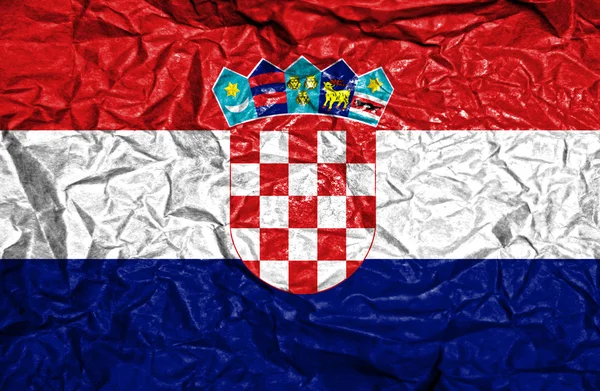Bandera de Croacia sobre fondo de papel viejo arrugado — Foto de Stock