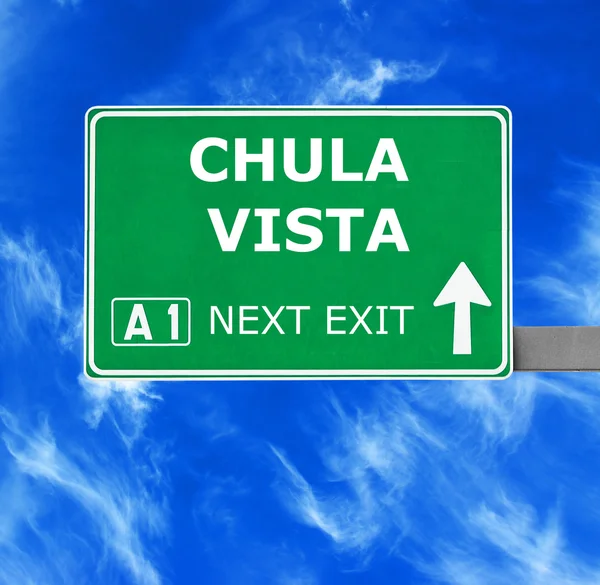 チュラヴィスタ道路標識に対する澄んだ青い空 — ストック写真